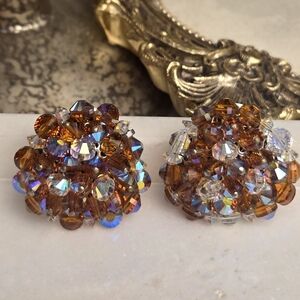 HOBE Signed Vintage Brown And AB Crystals Clip On Earrings.